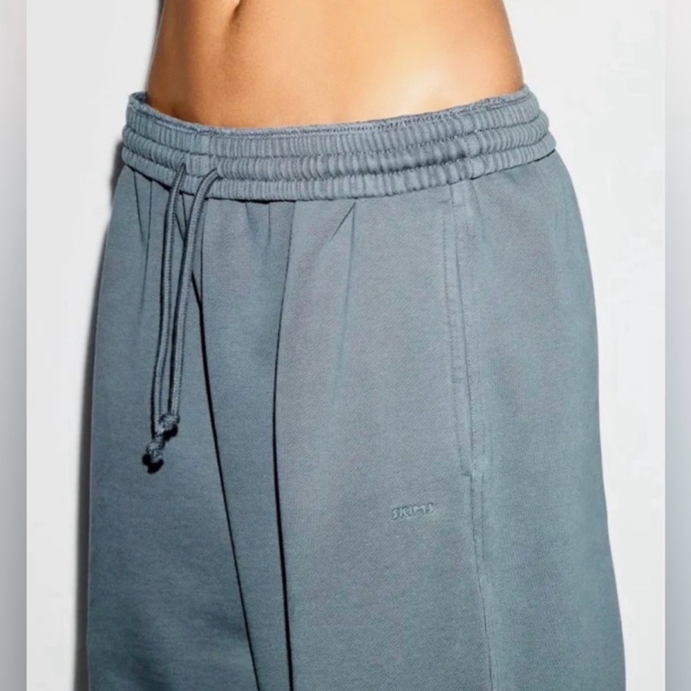 Skims Boyfriend Fleece Baggy Sweatpants Zircon Size XS Oversized - Picture 4 of 14
